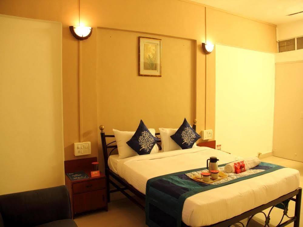 Oyo Katraj Hotel Pune